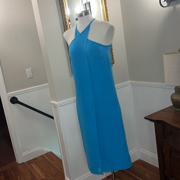 Trina Turk Blue Four Corners Dress. Size 2. Like new - Picture 2 of 11